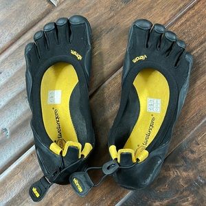Vibram shoes
